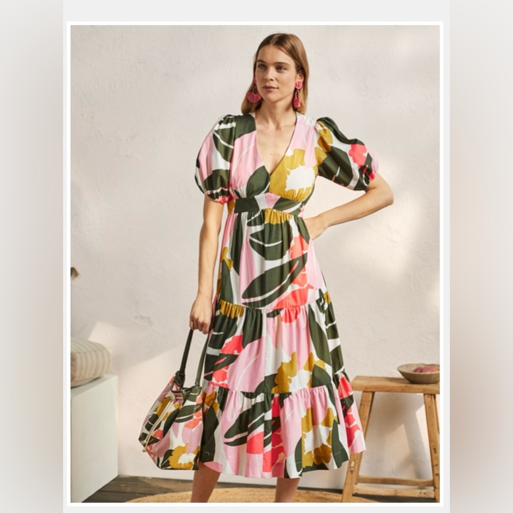 Boden Size 10 NWOT. This was not worn. Took it on a cruise. It was pressed.